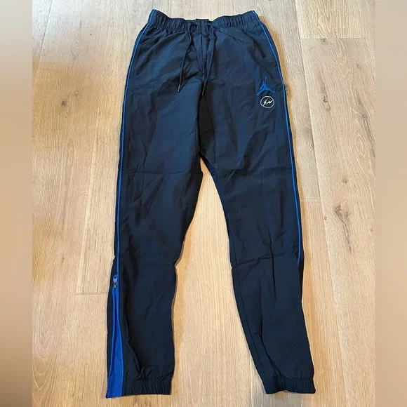 パンツ Air Jordan x Fragment Woven Pant \"Navy\" Jordan Brand x Fragment Design Woven Nylon Navy/Blue Pants | eBay